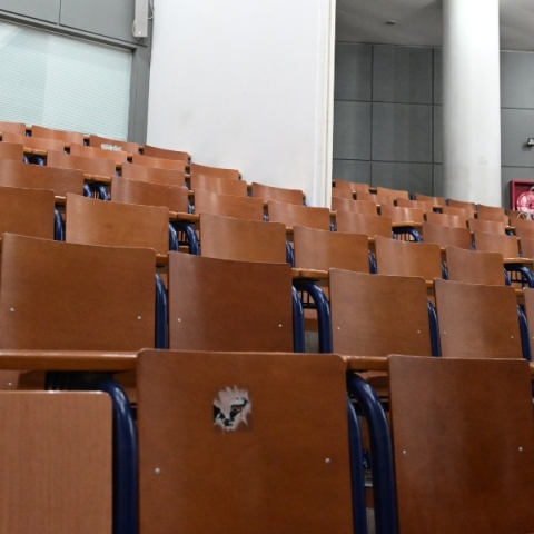 Έρευνα της Εθνικής Αρχής Ανώτατης Εκπαίδευσης: Ένας στους δύο φοιτητές δεν παρακολουθεί μαθήματα και εξετάσεις
