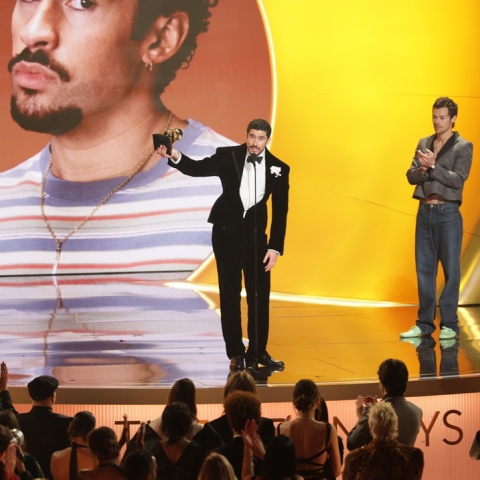 Grammy 2026: Bad Bunny και Κέντρικ Λαμάρ οι πρωταγωνιστές - Αναλυτικά οι νικητές