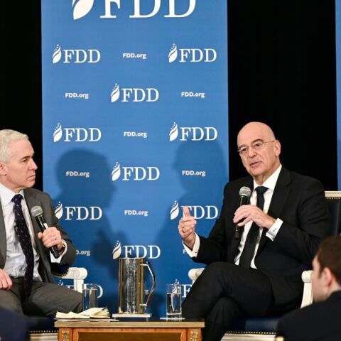 Ο Νίκος Δένδιας ξεκαθαρίζει από την Ουάσινγκτον ότι Ελλάδα και Ισραήλ δεν αποκλείουν την Τουρκία - Δεν βοηθά στον διάλογο η λογική της «Γαλάζιας Πατρίδας»