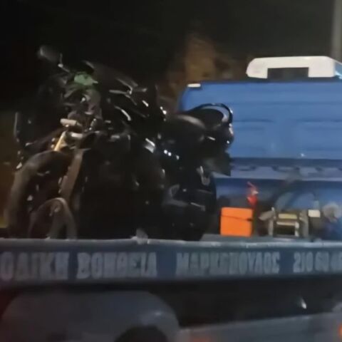 Η μοτοσυκλέτα που παρέσυρε τον πεζό στη Λεωφόρο Μαραθώνος