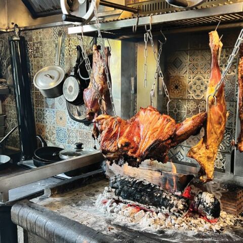 Εστιατόριο Μαμάη