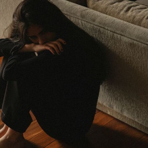 Άγιος Βαλεντίνος: Είναι κι εκείνοι που δε γιορτάζουν σήμερα - Πώς επηρεάζεται το σώμα από τον χωρισμό