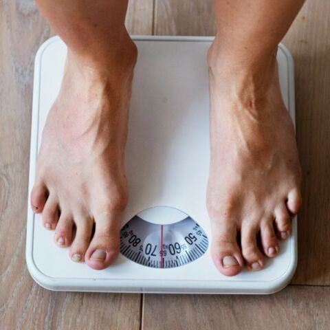 Νέα έρευνα δείχνει ότι η διαλειμματική νηστεία δεν είναι πιο αποτελεσματική από τις κλασικές δίαιτες για απώλεια βάρους - Περιορισμένα τα οφέλη