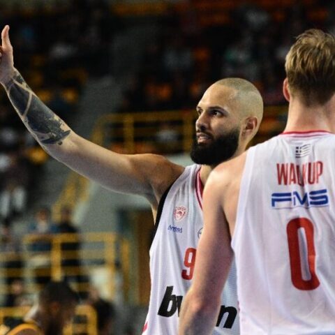 Ολυμπιακός-ΑΕΚ 81-67: Με άνεση στα ημιτελικά του Allwyn Final 8