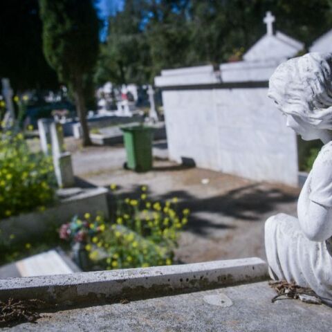 Καβάλα: Θα γίνει εκταφή 150 σορών - Δεν έχουν αποσυντεθεί λόγω κορονοϊού εδώ και 5 χρόνια