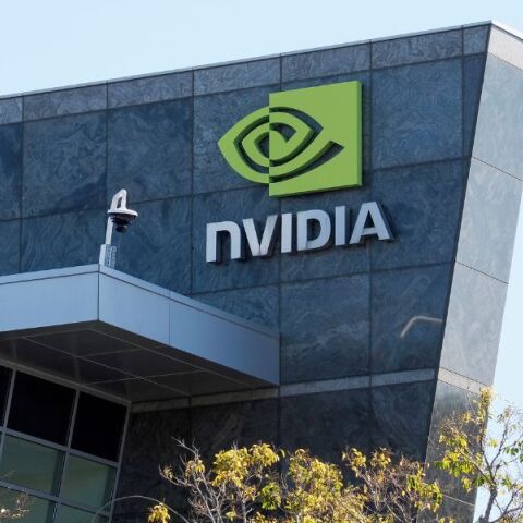 Η Nvidia σχεδιάζει επένδυση 30 δισ. στην OpenAI, καθώς ο νέος γύρος χρηματοδότησης αγγίζει τα 100 δισ. και η εταιρεία αναζητά κερδοφόρο μοντέλο.