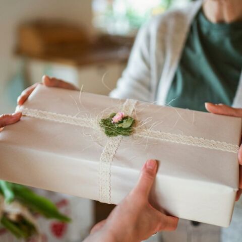 Εορτολόγιο: Ποιοι γιορτάζουν σήμερα 23 Φεβρουαρίου; Η Athens Voice σου τους θυμίζει - Μην ξεχάσεις να τους δώσεις τις καλύτερες ευχές σου