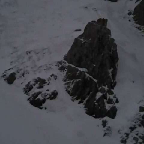 Λαμία: Εντοπίστηκε χωρίς τις αισθήσεις του ο 74χρονος ορειβάτης στο Βελούχι - Σε εξέλιξη η επιχείρηση ανάσυρσης και μεταφοράς του