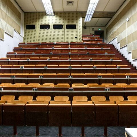 Κρήτη: Φοιτητής αντέγραψε με AI, μηδενίστηκε και η «αθάνατη Ελληνίδα μάνα» του απαίτησε αναβαθμολόγηση