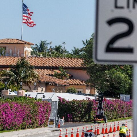 Αποκλεισμένη περιοχή έξω από το θέρετρο του Μαρ-α-Λάγκο