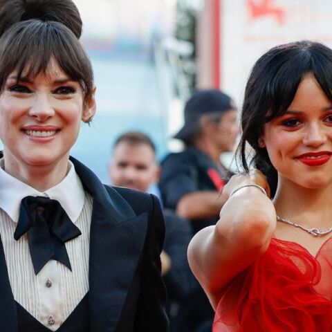 Η Γουινόνα Ράιντερ στην 3η σεζόν του Wednesday - Ενώνει ξανά δυνάμεις με τον Τιμ Μπάρτον και ενισχύει το καστ της πιο επιτυχημένης σειράς του Netflix