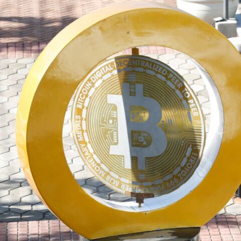 Κρυπτονομίσματα: Το νέο «καταφύγιο» για το ξέπλυμα 350 δισ. δολαρίων - Έκθεση αποκαλύπτει πώς εγκληματίες και κράτη όπως η Ρωσία παρακάμπτουν τις κυρώσεις