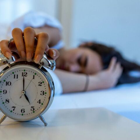 Πώς ξυπνούσαν οι άνθρωποι το πρωί πριν από τα ξυπνητήρια