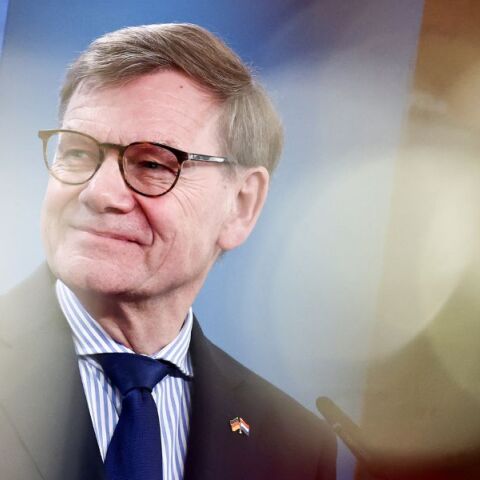 Ο Γερμανός ΥΠΕΞ Γιόχαν Βάντεφουλ δήλωσε στη Λευκωσία ότι η Γερμανία θα στηρίξει την Κύπρο αν χρειαστεί, στέλνοντας μήνυμα αλληλεγγύης εν μέσω διεθνούς κρίσης.