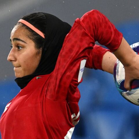 Αναφορές: Δύο ακόμη μέλη της Εθνικής ποδοσφαίρου γυναικών Ιράν ζήτησαν άσυλο στην Αυστραλία την τελευταία στιγμή, αρνούμενα να επιβιβαστούν στην πτήση