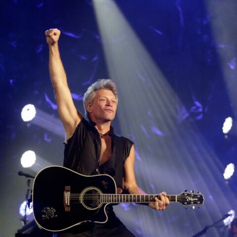 Η Universal ετοιμάζει ταινία για την ιστορία των Bon Jovi, ακολουθώντας την επιτυχία των μουσικών βιογραφιών που κυριαρχούν τα τελευταία χρόνια στο σινεμά.