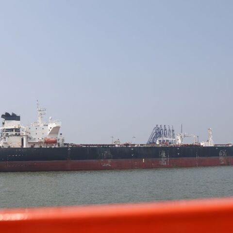 Πώς το Ιράν ελέγχει τα Στενά του Ορμούζ - Τα τρία μεγάλα νησιά και οι επιθέσεις στα δεξαμενόπλοια