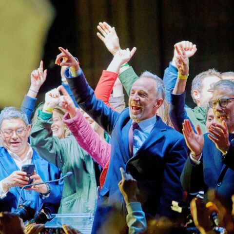 Μικρή ανταπόκριση μετά την ολοκλήρωση των δημοτικών εκλογών στη Γαλλία