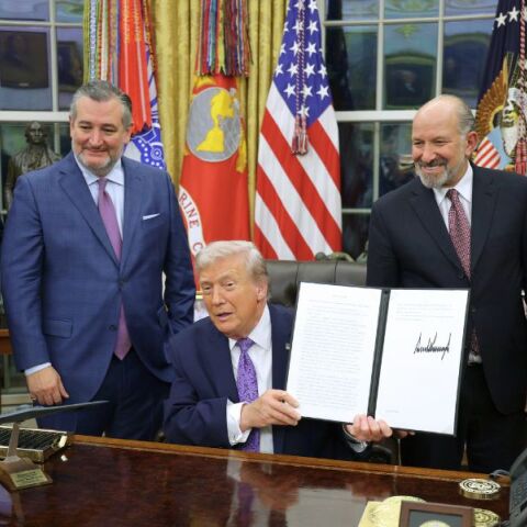 ΗΠΑ: Διαβάζοντας πίσω από τις γραμμές του νέου νομοθετικού πλαισιού για την Τεχνητή Νοημοσύνη 