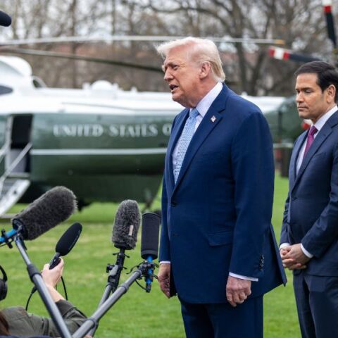 Ιράν: Το αδιέξοδο του Ντόναλντ Τραμπ και η ανάγκη για έναν «άξονα λογικής»