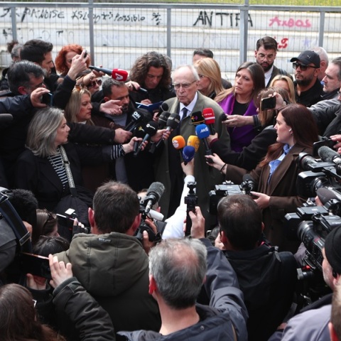 Εκλογές εδώ και τώρα