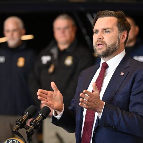 Έξαλλος ο Βανς με τον Νετανιάχου: Είπες στον Τραμπ ότι ο πόλεμος με το Ιράν θα ήταν πολύ πιο εύκολος