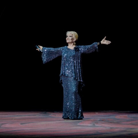 Η Μαρινέλλα στη σκηνή