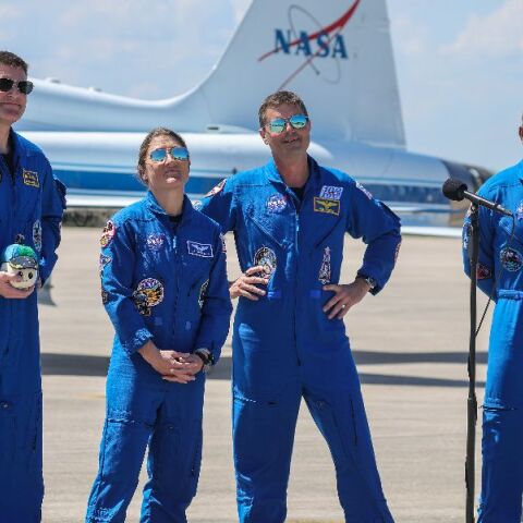 «Artemis II»: Οι τέσσερις αστροναύτες που ετοιμάζονται να γράψουν Ιστορία πηγαίνοντας στη Σελήνη