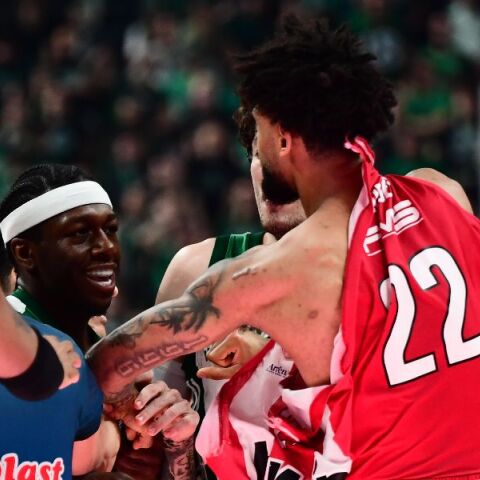 GBL: Οι ποινές σε Ναν, Λεσόρ και Ντόρσεϊ για το επεισόδιο στο ντέρμπι «αιωνίων»