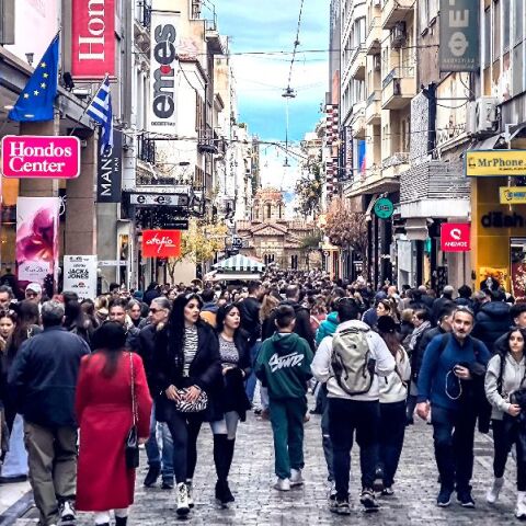 Κυριακή των Βαΐων με ανοιχτά καταστήματα και σούπερ μάρκετ 
