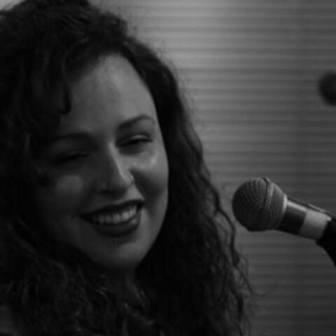 Σοφία Κουρτίδου: Είμαι 100 κιλά - Μας έμαθαν να κρύβουμε την ηλικία και το βάρος μας σαν να είναι πηγές ντροπής