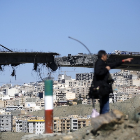 Το περιβόητο «μεσανατολικό» άλλοτε και τώρα