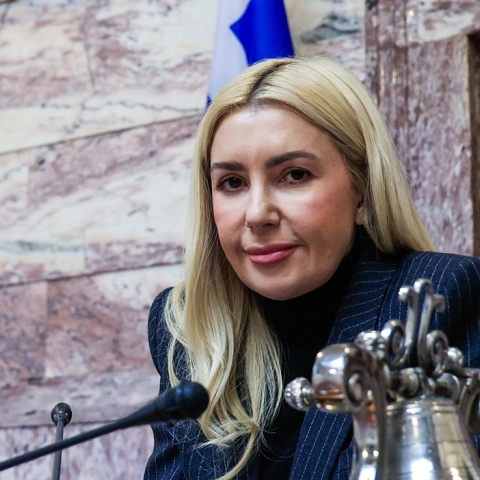 Φωτεινή Αραμπατζή