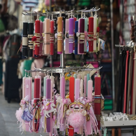 Λαμπάδες σε σταντ καταστήματος