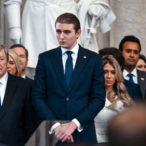 Ο Μπάρον Τραμπ λανσάρει το SOLLOS Yerba Mate, ένα νέο brand ενεργειακών ποτών, ακολουθώντας τα επιχειρηματικά βήματα του πατέρα του, Ντόναλντ Τραμπ