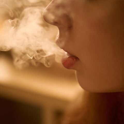 Νέα έρευνα του Πανεπιστημίου Πολιτείας Ουάσινγκτον δείχνει ότι η κάνναβη επηρεάζει σημαντικά τη μνήμη, με ευρύτερες επιπτώσεις από όσες γνωρίζαμε μέχρι σήμερα.