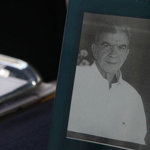 Μένης Κουμανταρέας