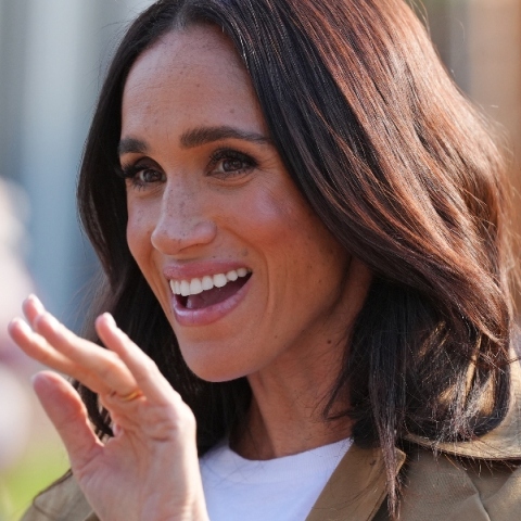 Νέος γύρος σκληρής κριτικής εναντίον της Μέγκαν Μαρκλ με αφορμή το εισιτήριο και τα δώρα του retreat που οργάνωσε στην Αυστραλία