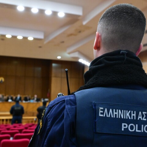 Ηλιούπολη: Τι εξετάζουν οι Αρχές για τον άγριο ξυλοδαρμό αστυνομικού