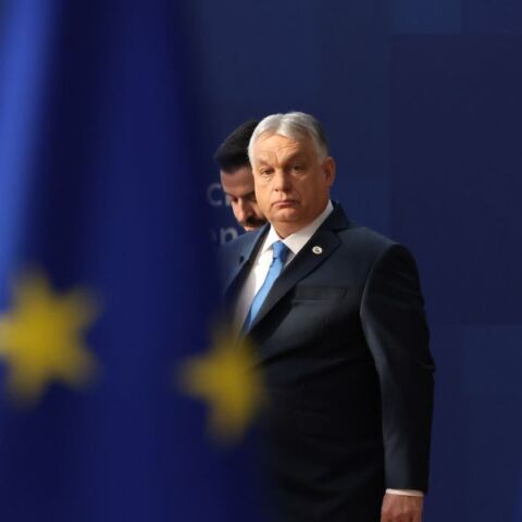 Η Ευρωπαϊκή Ένωση κινείται για την έγκριση του δανείου των 90 δισ. ευρώ προς την Ουκρανία μετά την αποχώρηση του Βίκτορ Όρμπαν από την εξουσία