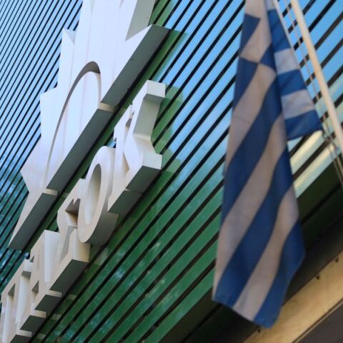 Η «παρθενία» του ΠΑΣΟΚ