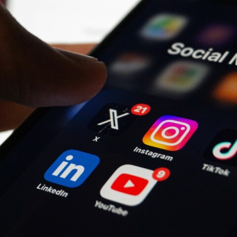 Η κυβέρνηση της Νορβηγίας σχεδιάζει απαγόρευση των social media για παιδιά κάτω των 16 ετών