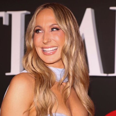 Η Νίκι Γκλέιζερ εξηγεί γιατί δυσκολεύεται να φτάσει σε οργασμό, μιλώντας για ανασφάλεια, «απώλεια ελέγχου» και τις συνήθειες που τη βοηθούν