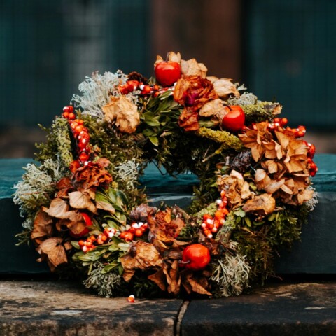 Τι είναι το μαγιάτικο στεφάνι και γιατί το φτιάχνουμε την Πρωτομαγιά