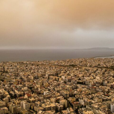 Αφρικανική σκόνη: Οι περιοχές που θα επιβαρυνθούν περισσότερο το Σάββατο