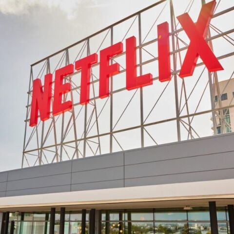 Το Netflix κατήργησε βασικά φίλτρα αναζήτησης στην έκδοση για υπολογιστές, με τους χρήστες να επικρίνουν την υπερβολική εξάρτηση από τον αλγόριθμο.