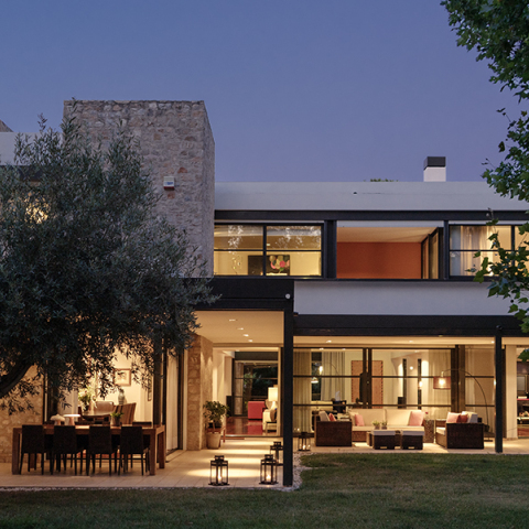 Kentriki-Savills Greece: Στην πρώτη γραμμή του real estate