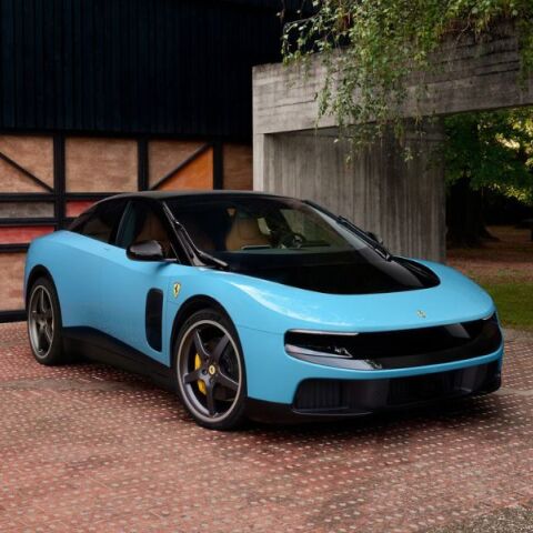 Ferrari: Νέο κεφάλαιο στην ιστορία της ιταλικής αυτοκινητοβιομηχανίας με το Luce, το πρώτο πλήρως ηλεκτρικό μοντέλο της - Αντιδράσεις για τον σχεδιασμό