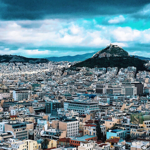 1000 τεύχη Athens Voice - 1000 λόγοι που αγαπάμε την Αθήνα