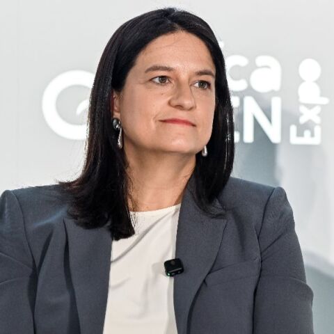  Κεραμέως στο συνέδριο του Newsbeast: Περισσότερες συλλογικές συμβάσεις σημαίνει καλύτερες συνθήκες εργασίας για όλους